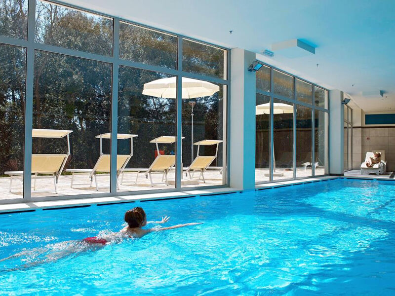 Crvena Luka Hotel & Resort