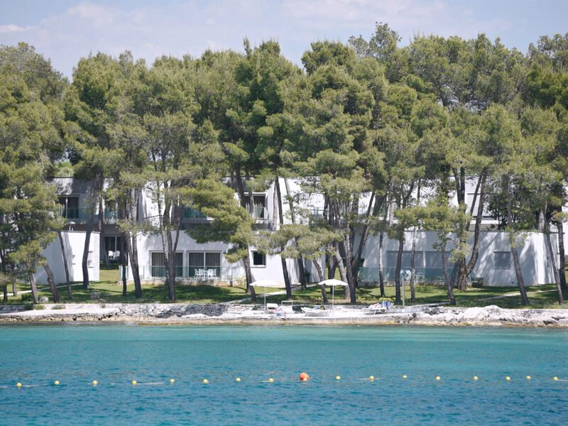 Crvena Luka Hotel & Resort