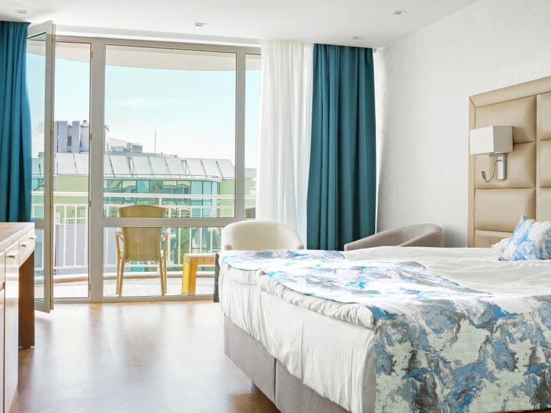 Hotel Bilyana Beach