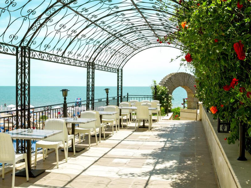 Hotel Bilyana Beach