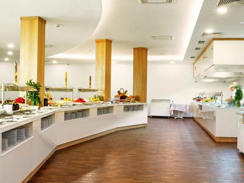 Hotel Bilyana Beach