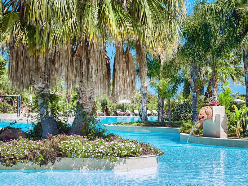 Acacia Resort