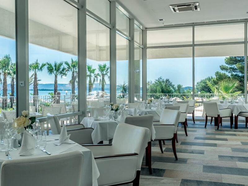 Solaris Hotel Ivan