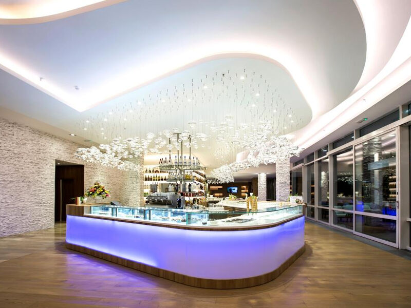 Solaris Hotel Ivan
