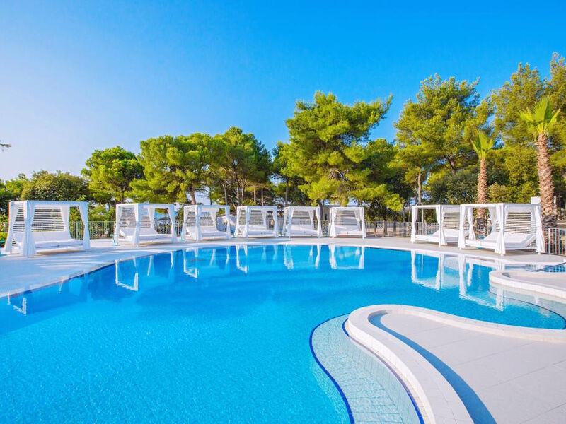 Solaris Hotel Jure