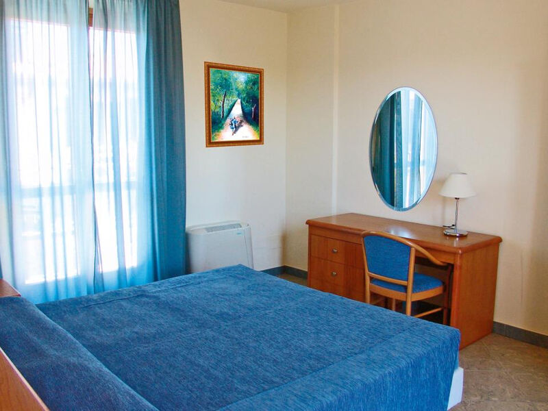 Residence Continental Resort