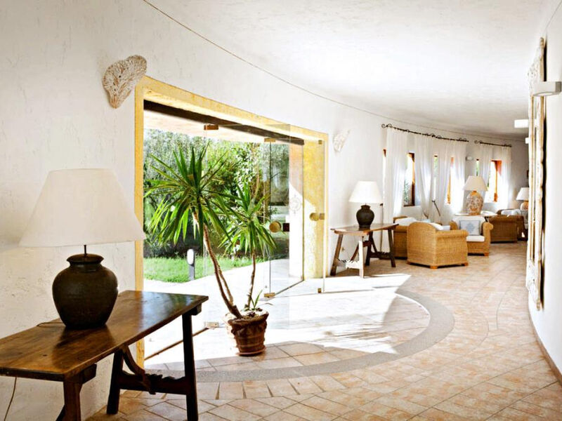 Sant' Elmo Beach Hotel