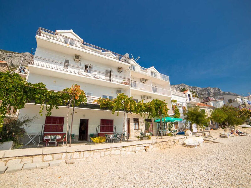 Apartmány Mira