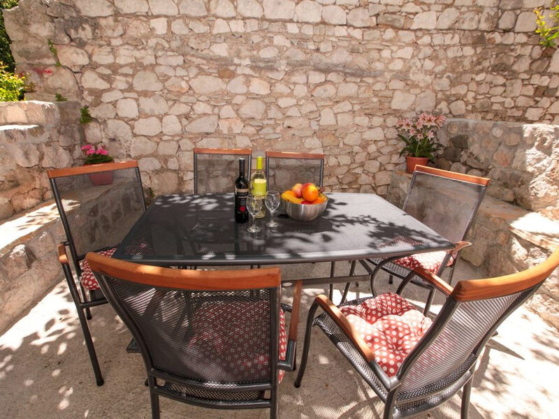 Apartmány Toni 1
