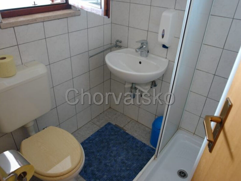 Apartmány a pokoje Lara