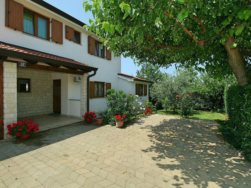 Vila 1318-782