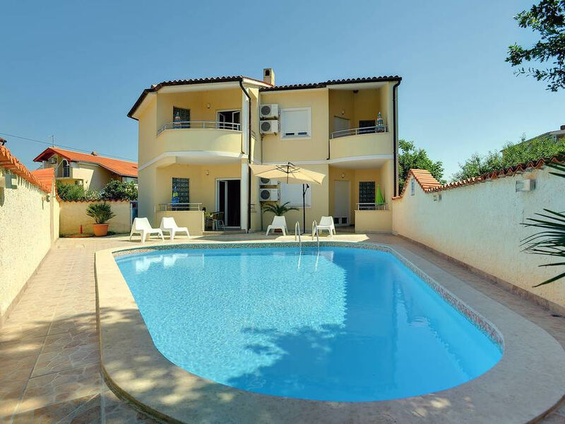 Apartmány 1318-95