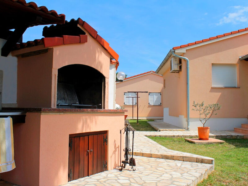 Vila 1318-941