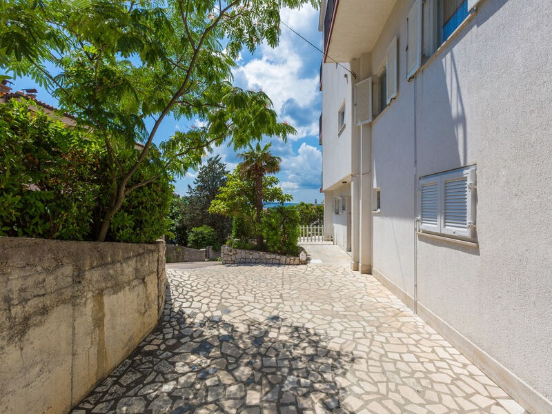 Vila 1323-263