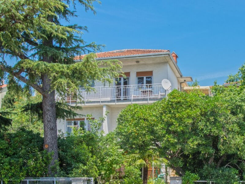 Vila 1323-266
