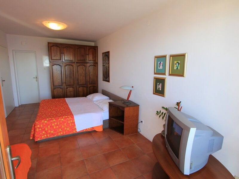 Vila 1323-280