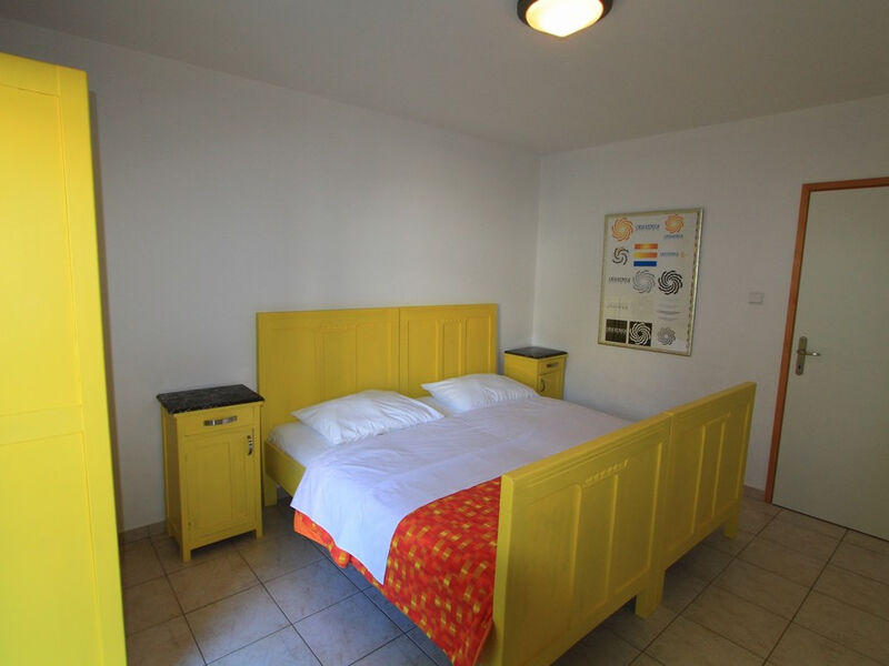 Vila 1323-280