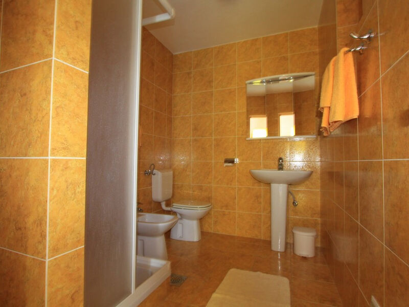Vila 1323-280
