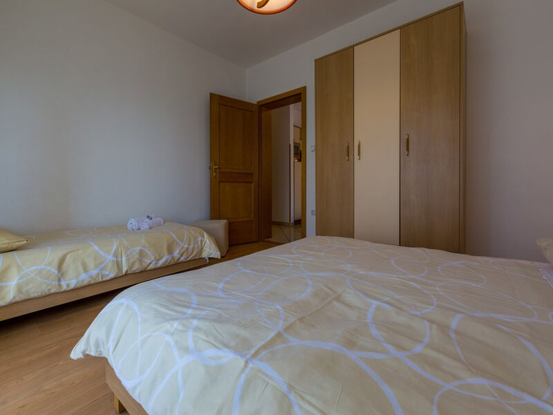 Vila 1323-310