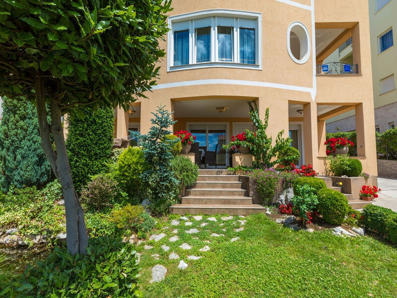 Apartmány 1323-323