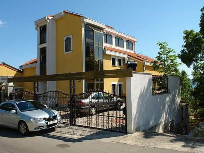 Apartmány 1323-324