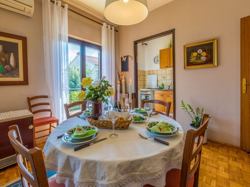 Apartmán 1323-350