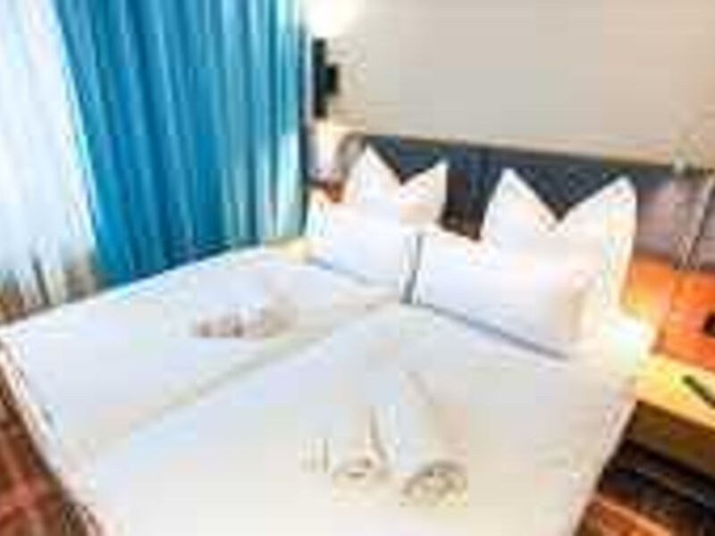Grand Hotel Suhl s