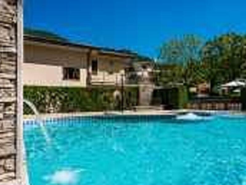 Guesia Village Hotel