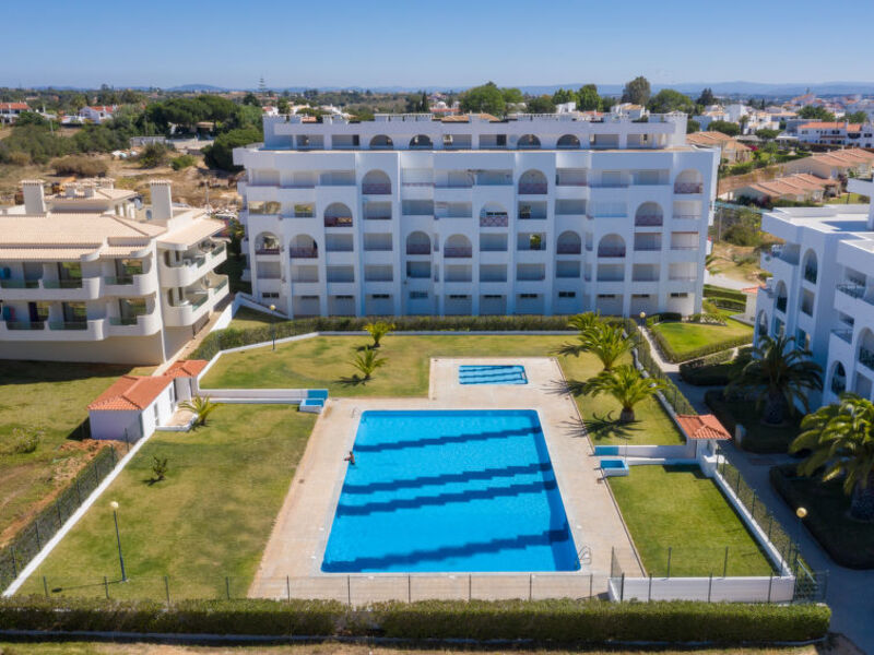 Apt/T1 Vist Mar E Piscina Blc 1 1ºd