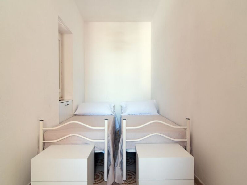 Bonarroti Sun Apartment