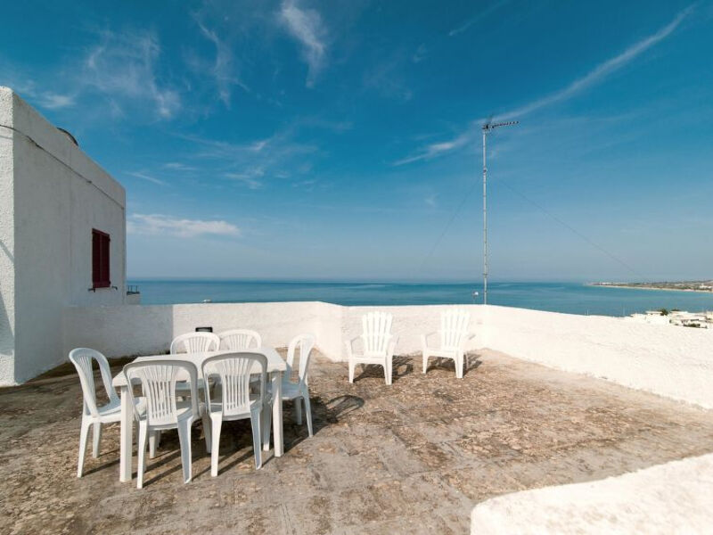 Bonarroti Sun Apartment