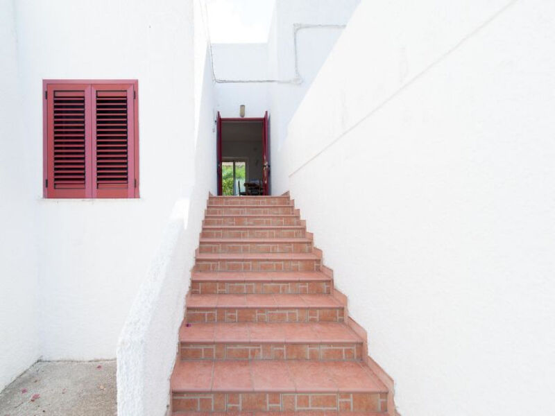 Bonarroti Sun Apartment