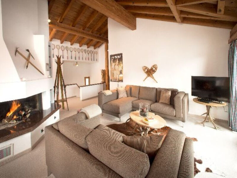 Arena Penthouse