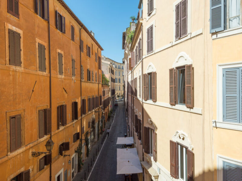 Charming Navona