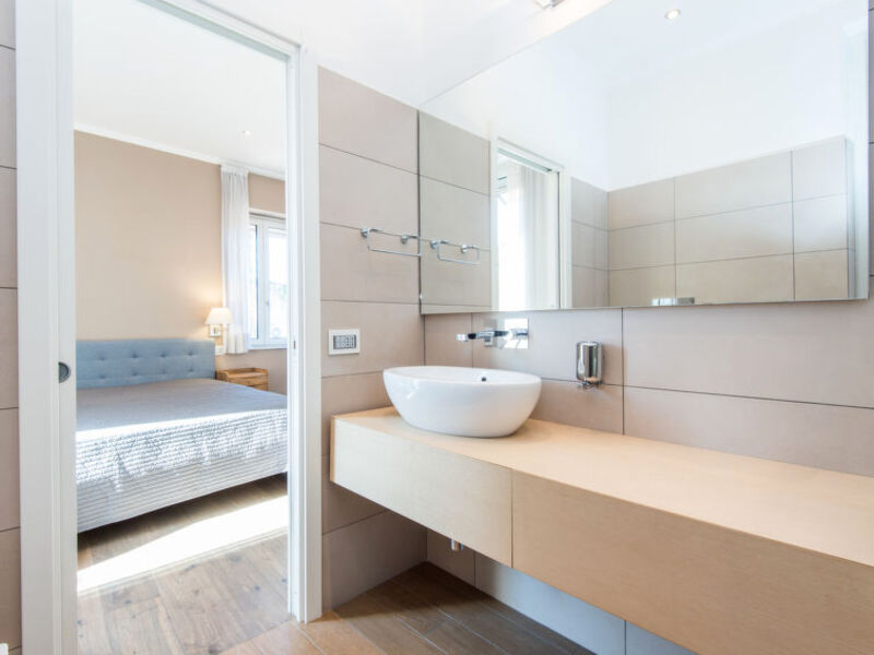 Barberini 2 Bedrooms Apartment