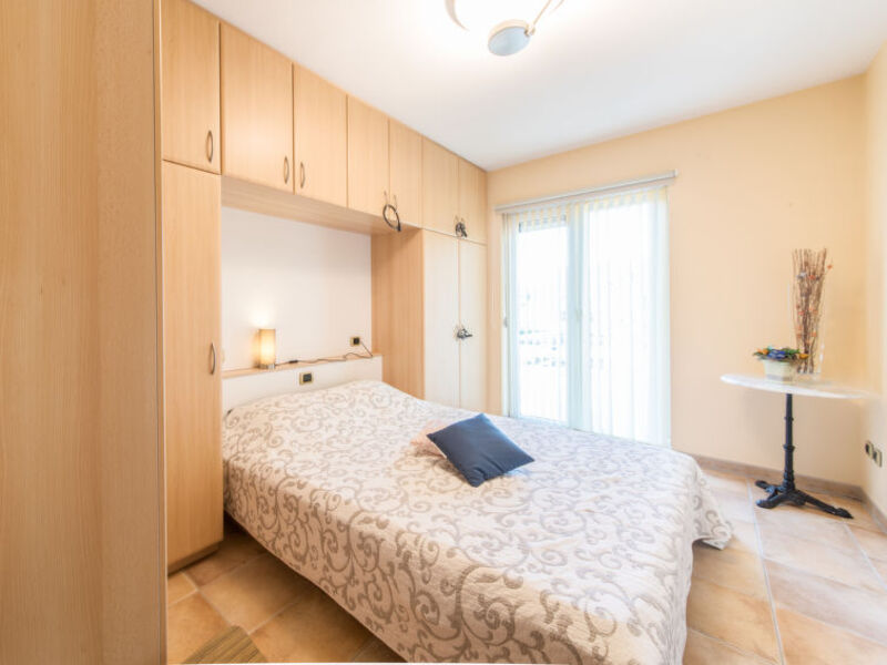 Goldsands Ii 402