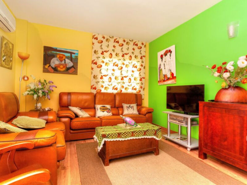 Apt Victoria