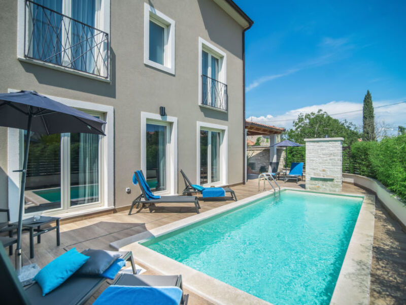 Villa Abyss