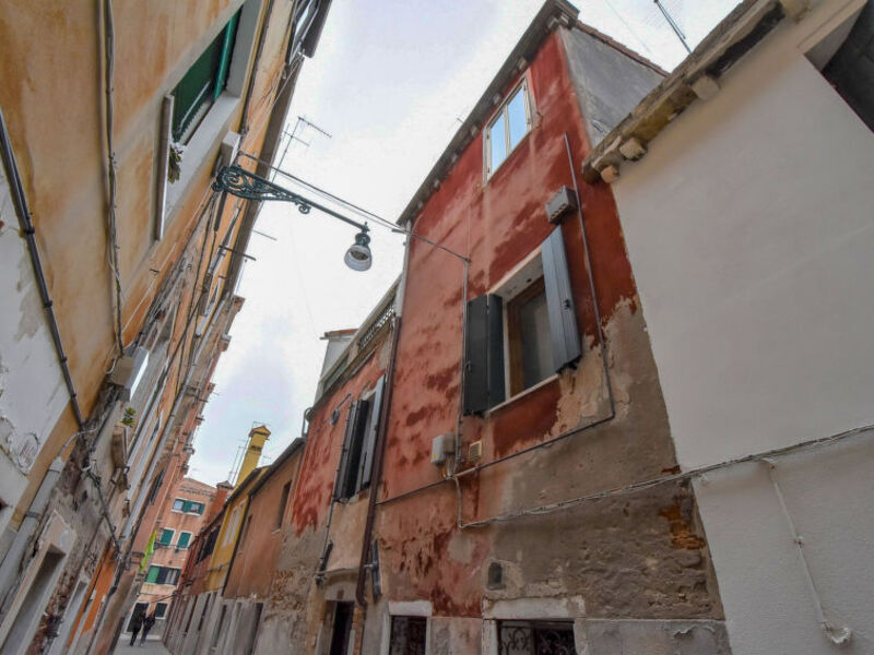 Calle Delle Ancore