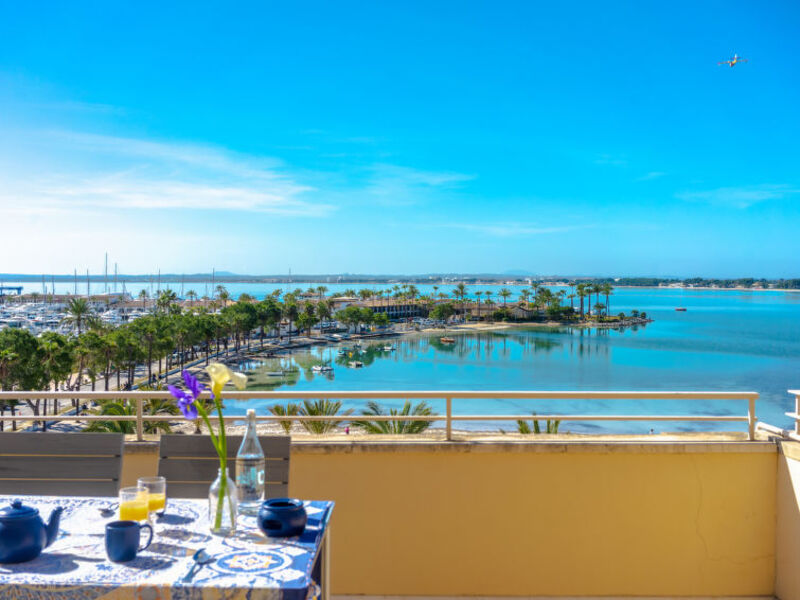 Nautic Sea Views