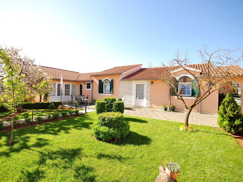 Apartmány 1355-895