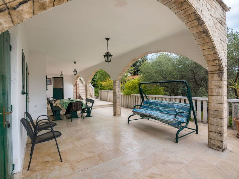 Vila 1355-2255