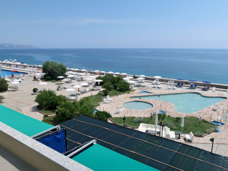 Marina Di Capo Nero