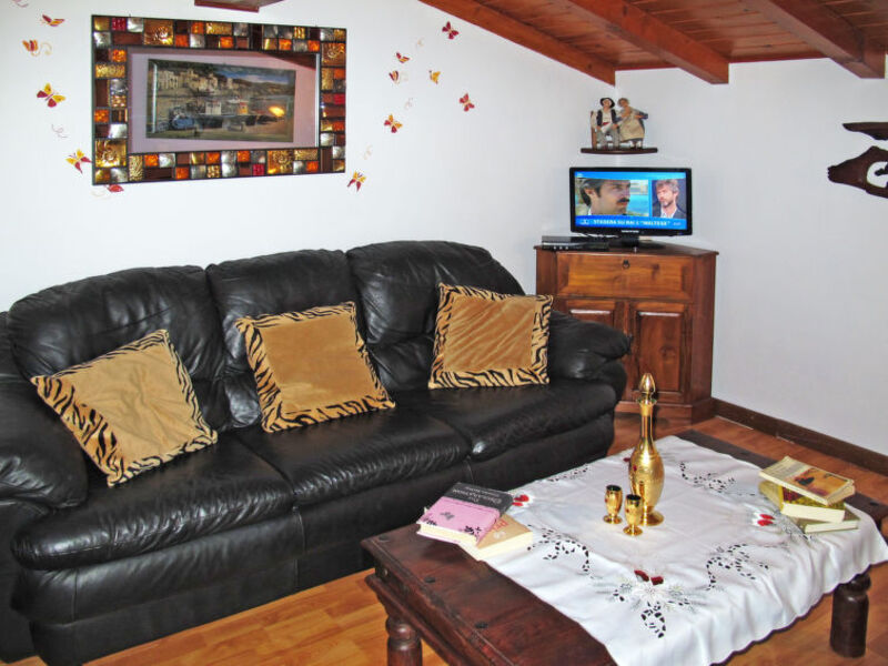 The Charming Terrace
