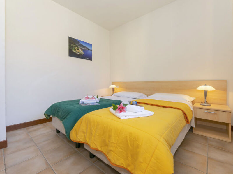 Villaggio Porto Letizia