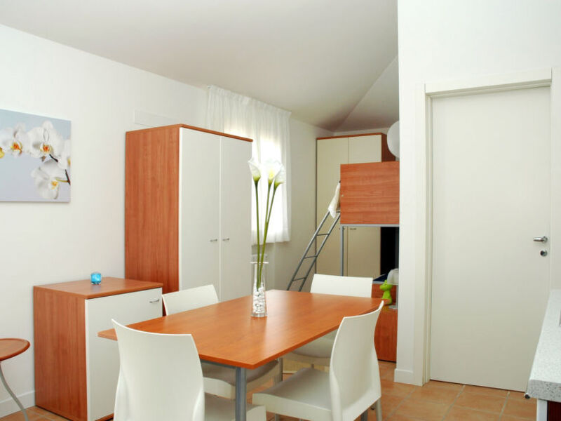 Villaggio Porto Letizia