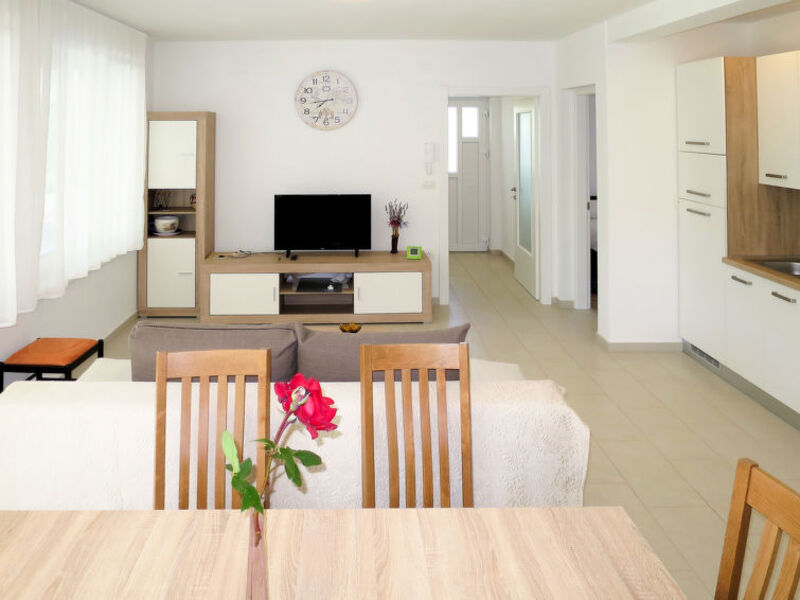 Sutivanac Villa Roko