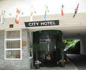 City Hotel
