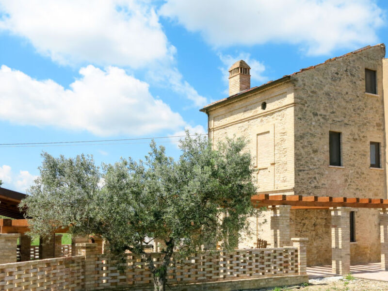 Borgo Agrituristico Il Pino