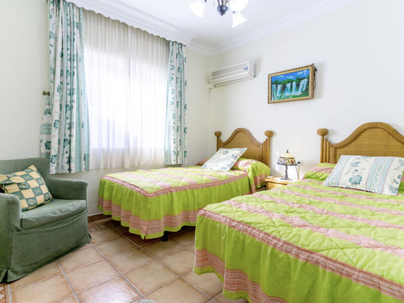 Villa Lola